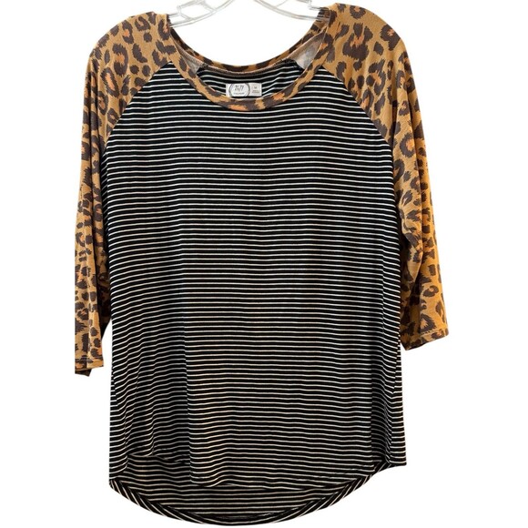 Maurices Striped Leopard Top Size Medium Black Brown 3/4 Sleeve Tee Shirt NWOT - Picture 1 of 8